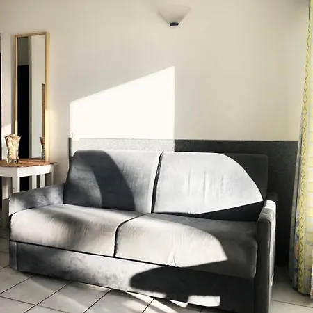 Le Boucanier - 2 Pieces Pour 6 Personnes 974 Aparthotel *